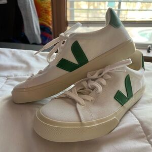 VEJA Amazonian Rubber Sneakers